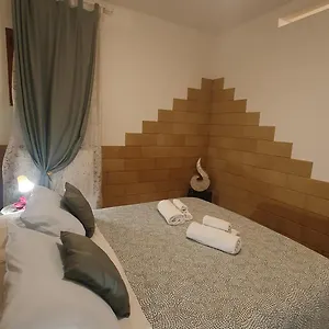 La Dimora Di Don Vito - Confortevole Apartament